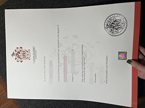 La Trobe University diploma copy